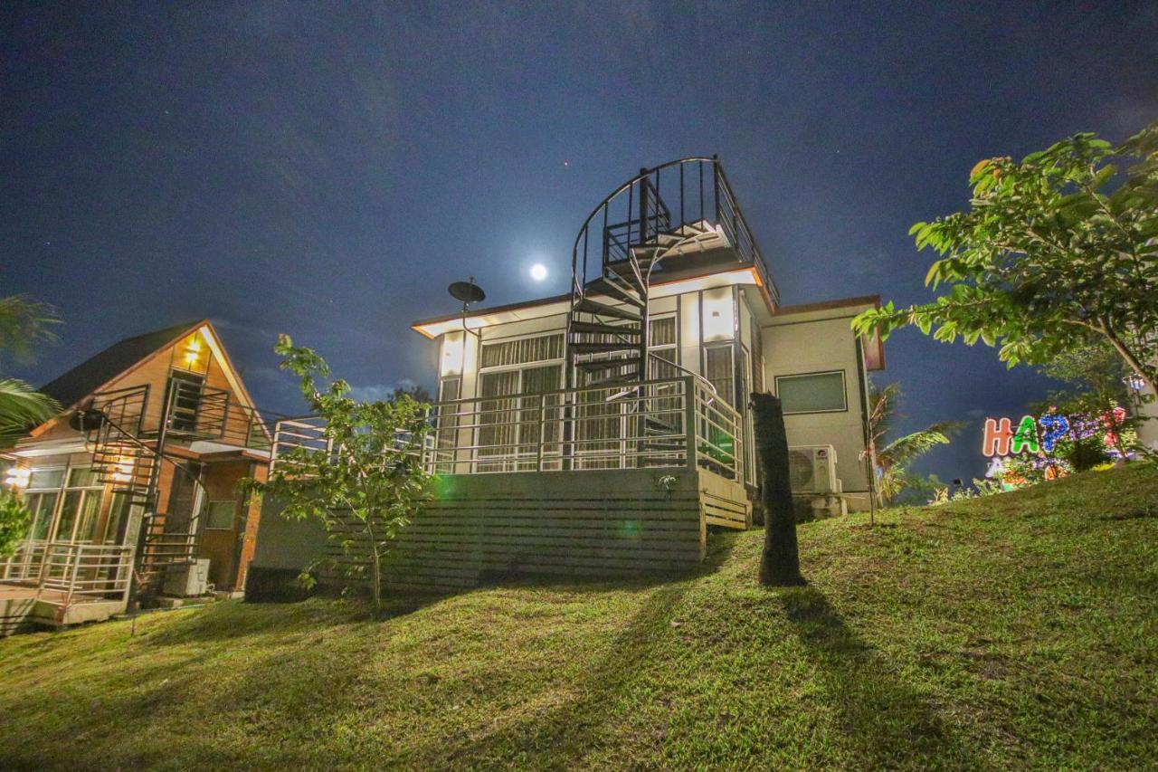 Happy Mountain Airport Resort 奈扬海滩 外观 照片